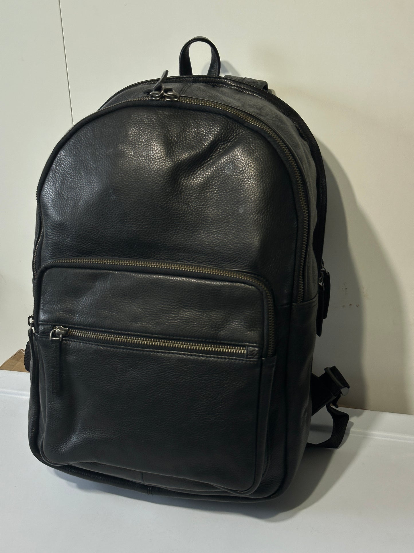 AN Ready Stock 509 Designer leather backpacks 6 pcs @$45.00 each