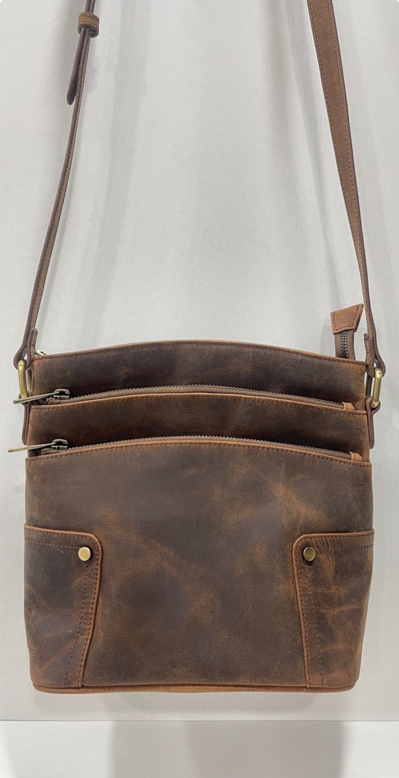 851T Trend Select 632 Antique Cow 3 slot crossbody $50.00 - 50 pcs minimum