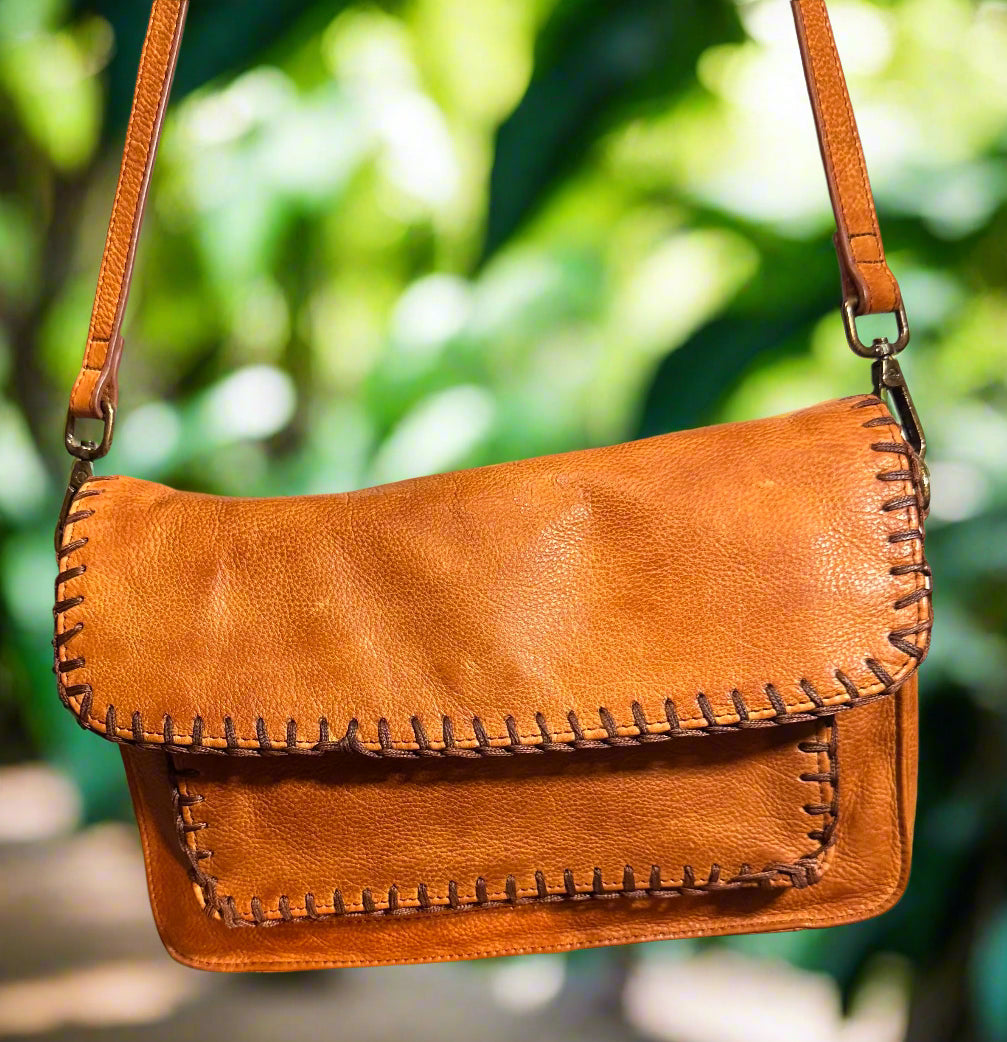 851T Trend Select 617 WhipStitch Crossbody $40.00 - 50 pcs minimum