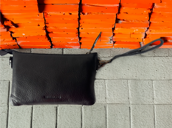 BRIKMOND 855124 100% leather wristlet / crossbody