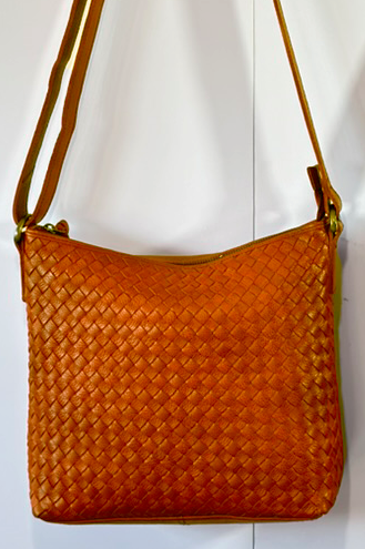 851H Trend Select 243 Cow Box Weave Crossbody $57.00 - 50 pcs minimum