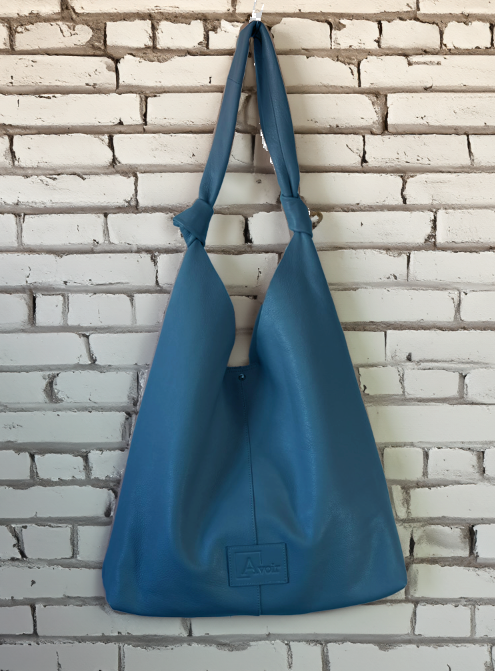 851S Trend Select 309 Pebbled Cow Hobo Trina Knott $40.00 - 50 pcs minimum