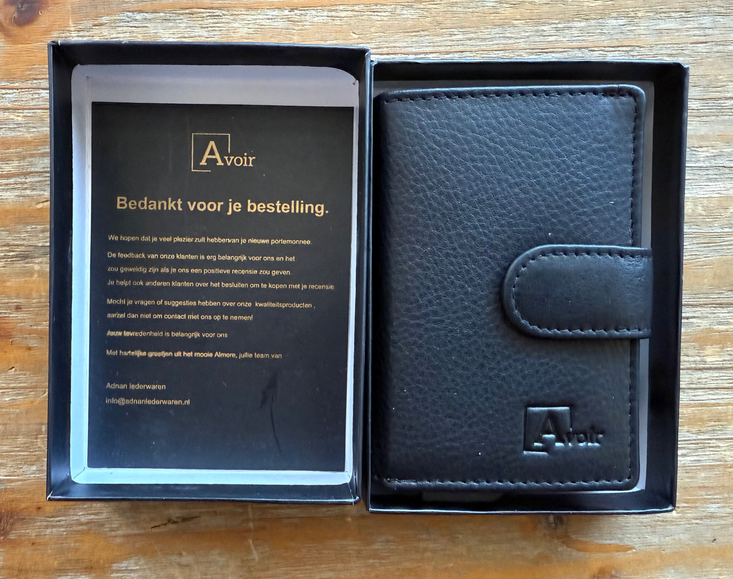 Smart Wallet with pop up card slot 8pcs @ $168.00