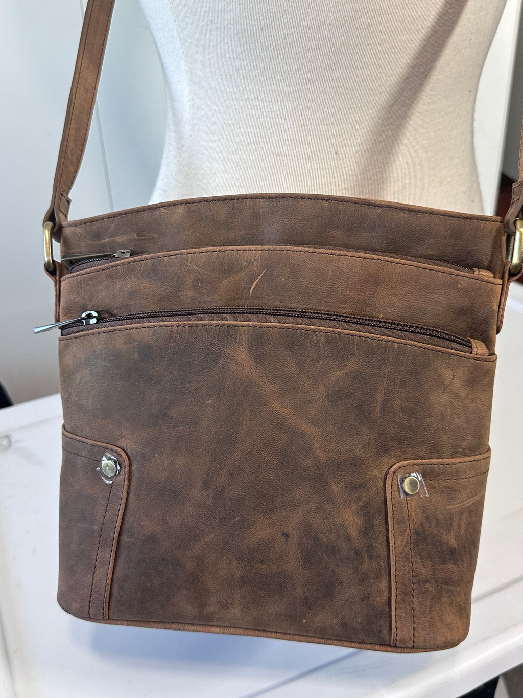851T Trend Select 632 Antique Cow  3 slot crossbody $50.00 - 50 pcs minimum