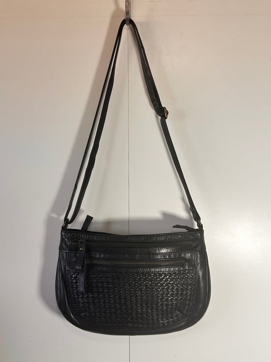 851W Trend Select #511 leather weave & washed braided oval crossbody