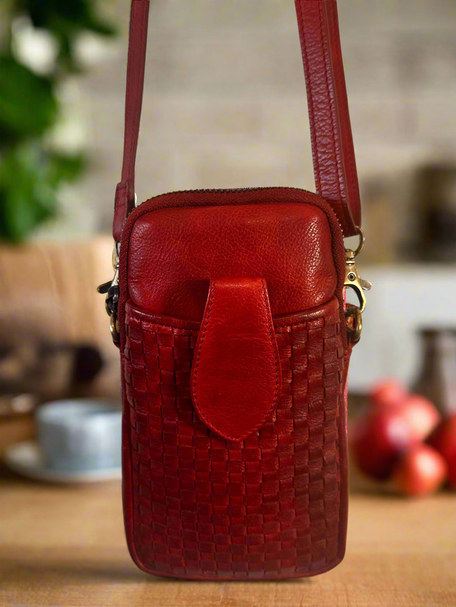 851W Trend Select #509 leather weave & washed phone case