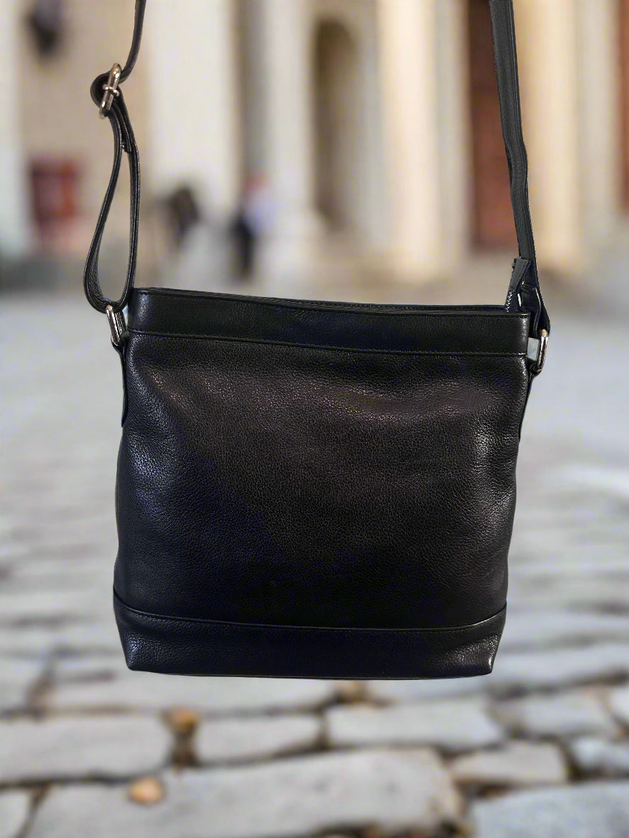 851H Trend Select 234 Full Grain Cow Vegetable Tan Crossbody $57.00 - 50 pcs minimum