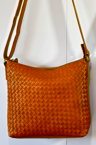 851H SRTS-24 Box Weave Midsize Crossbody 100% Leather