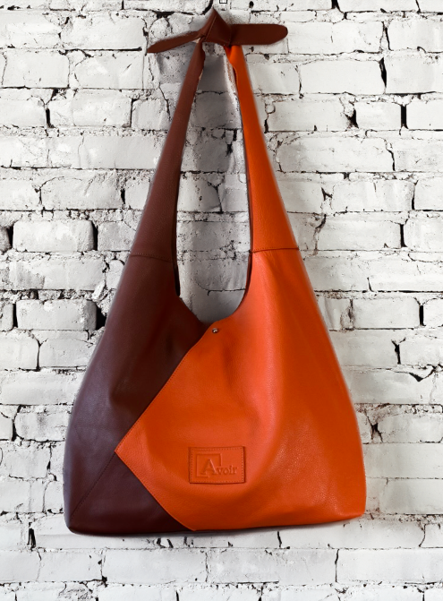 851H 824 pebbled cow leather color block Hobo Klyie Kriss