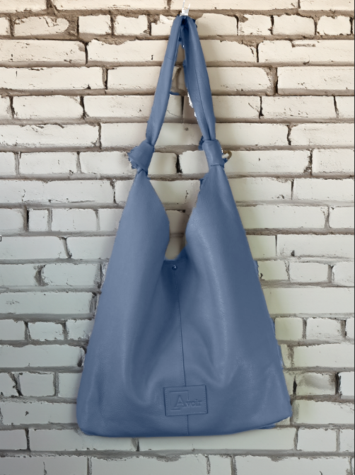 851H 823 pebbled cow leather Hobo Trina Knott