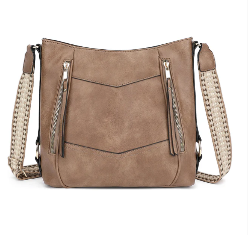 AN Ready Stock AS120 CROSSBODY WITH ZIP POCKETS $17.00 20 pcs minimum