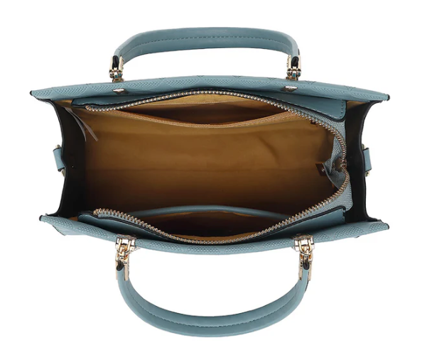 AN Ready Stock 24822 TOTE BAG $22.00 10 pcs minimum